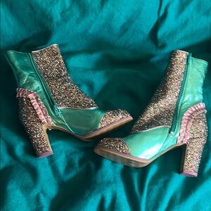 Fluevog Attic boots in collaboration with Rachel Burke. Size 9, new in box.